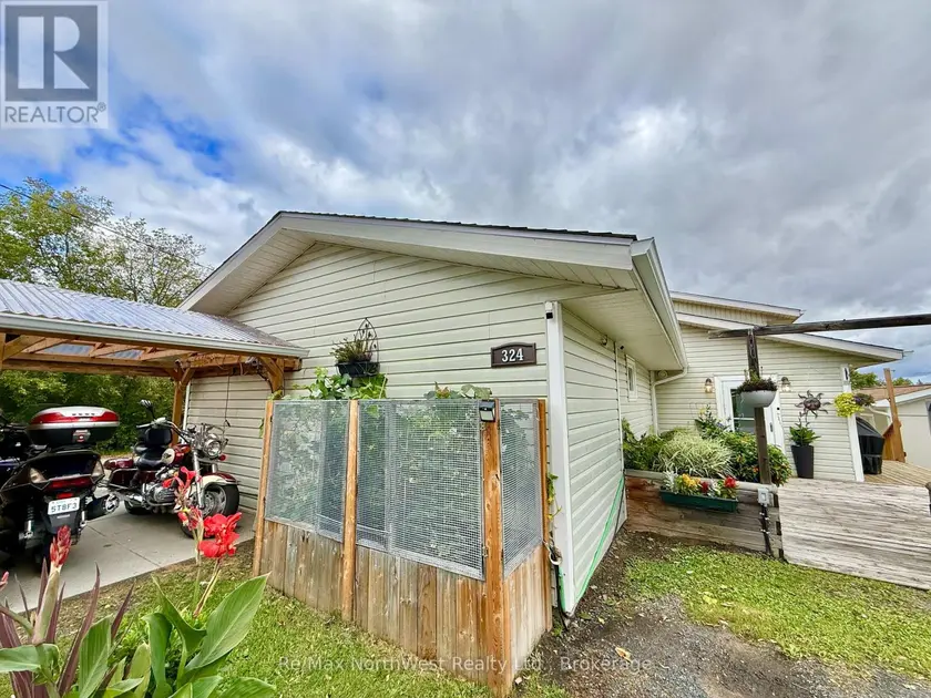 Detached at 324 BEATTY STREET, Kenora