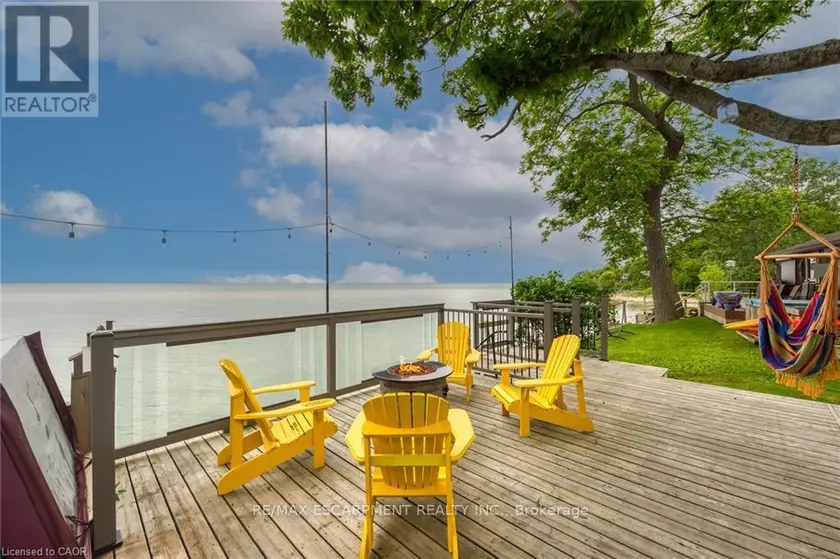 Detached at 2090 LAKESHORE ROAD, Haldimand