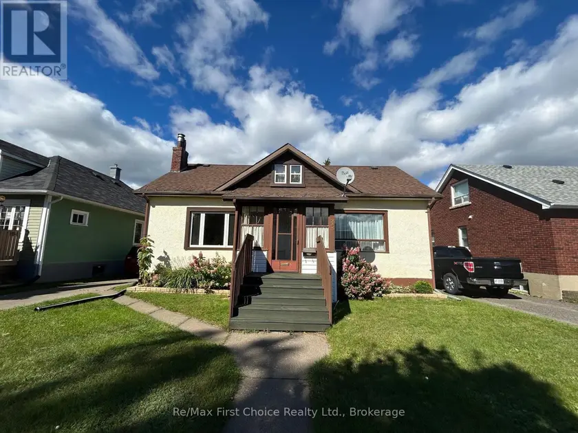 Detached at 245 FRANCIS STREET W, Thunder Bay