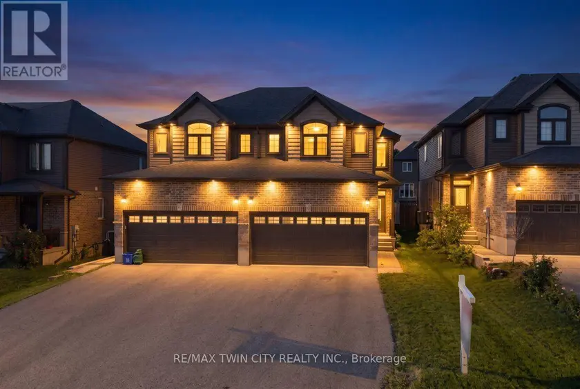Semi-Detached/Link at 109 LINKS CRESCENT N, Woodstock