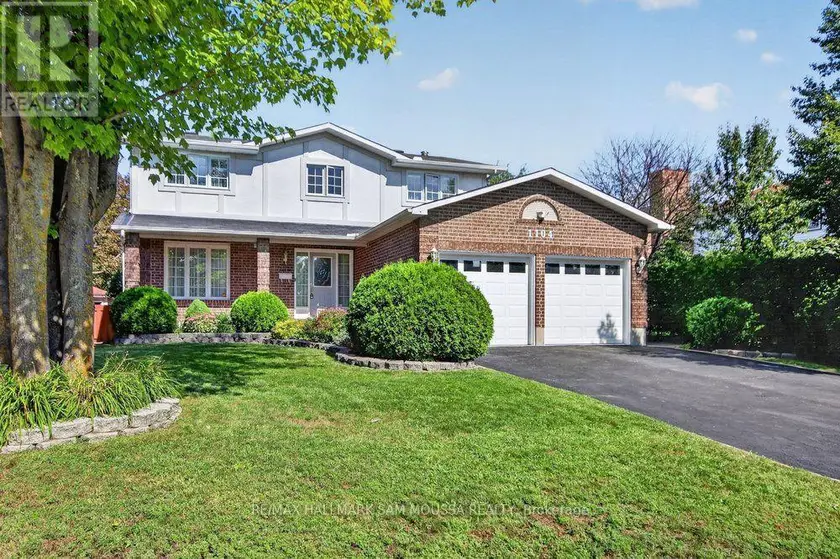 Detached at 1104 GRENON AVENUE, Ottawa