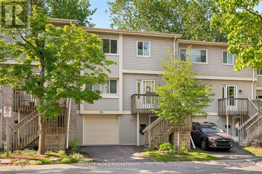 Townhouse at 114 - 30 GREEN VALLEY DRIVE, Kitchener