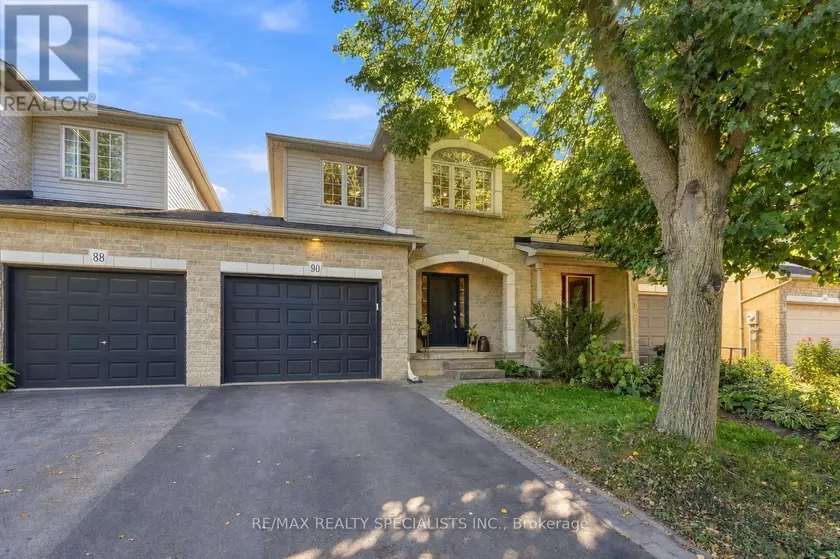 Townhouse at 90 FOXBOROUGH DRIVE, Hamilton