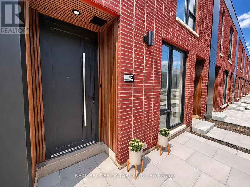 Townhouse at 43 EVERETT COMMON, St. Catharines