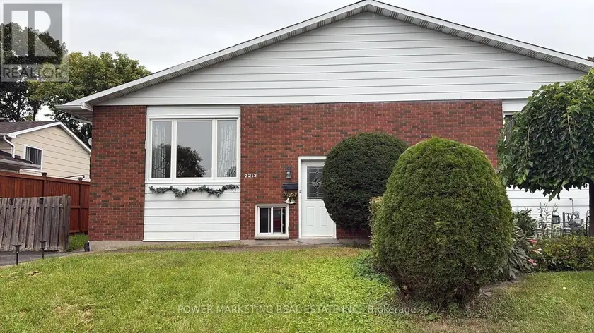 Semi-Detached/Link at 2213 FILLMORE CRESCENT, Ottawa