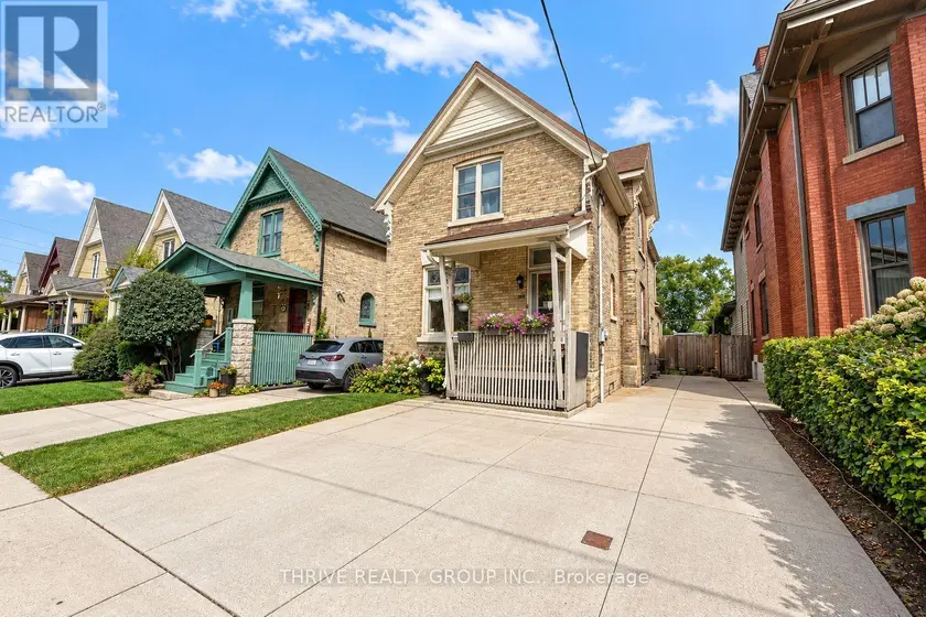 Detached at UPPER - 162 TECUMSEH AVENUE E, London South