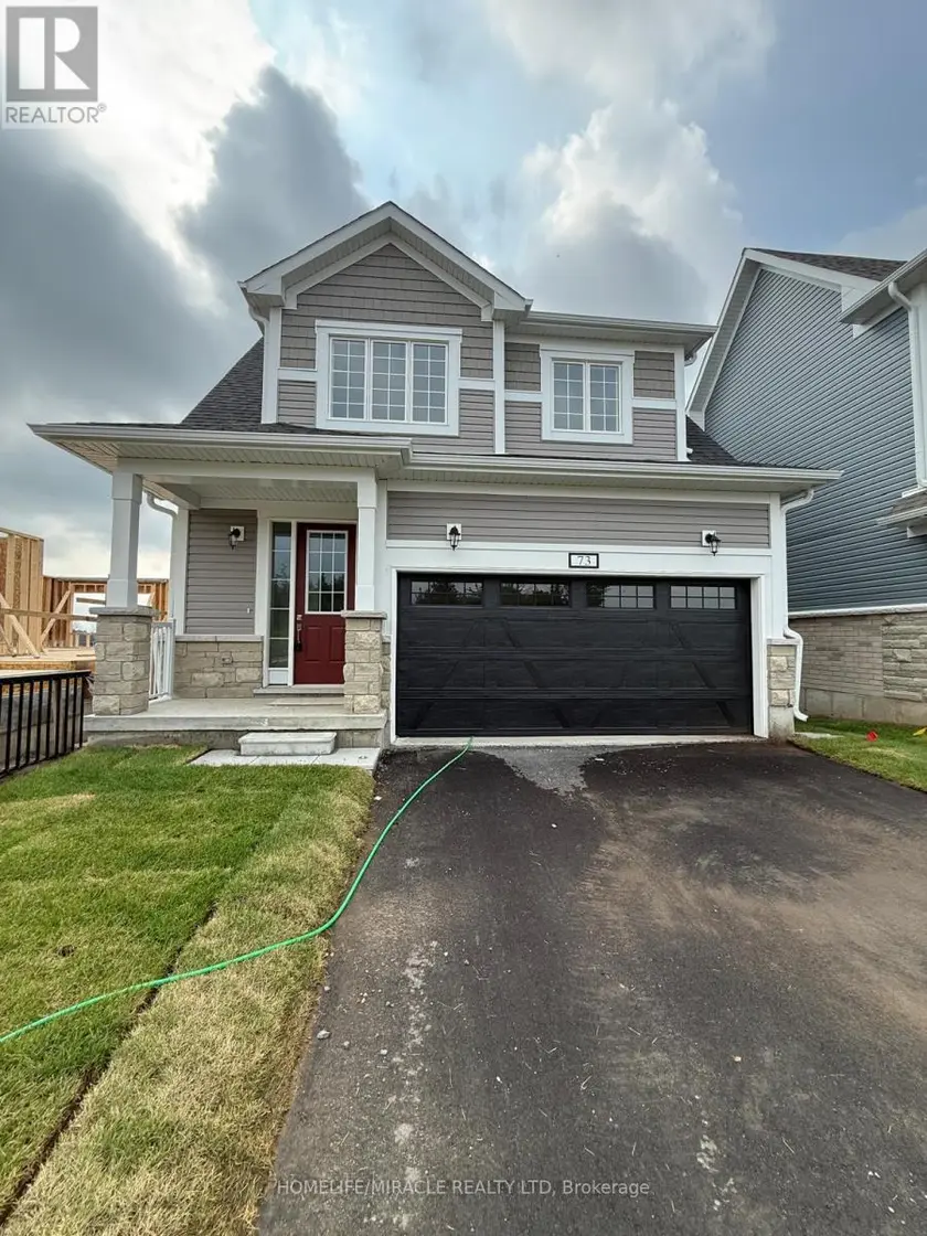 Detached at 73 ROYAL OAK CRESCENT, Loyalist