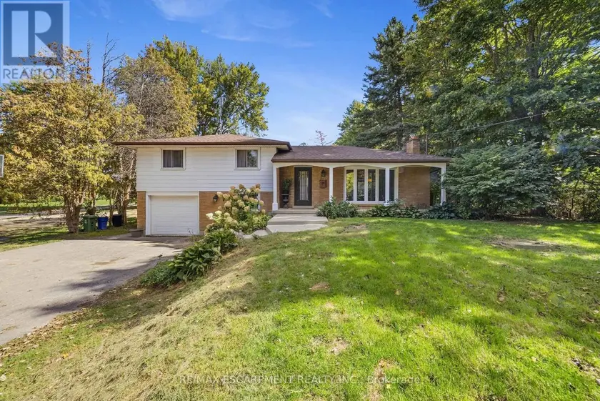 Detached at 205 SUNNYRIDGE ROAD, Hamilton