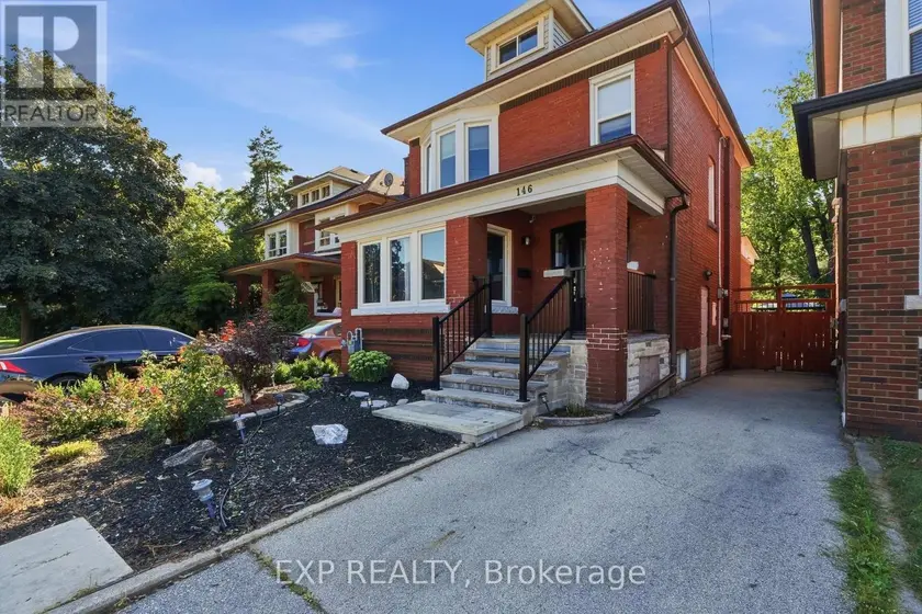 Detached at 146 OTTAWA STREET S, Hamilton