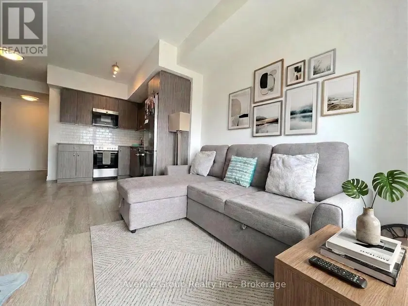 Apartment at 808 - 15 WELLINGTON STREET S, Kitchener