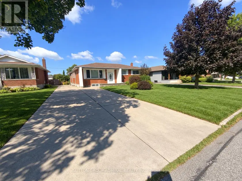 Detached at 47 MICHIGAN AVENUE