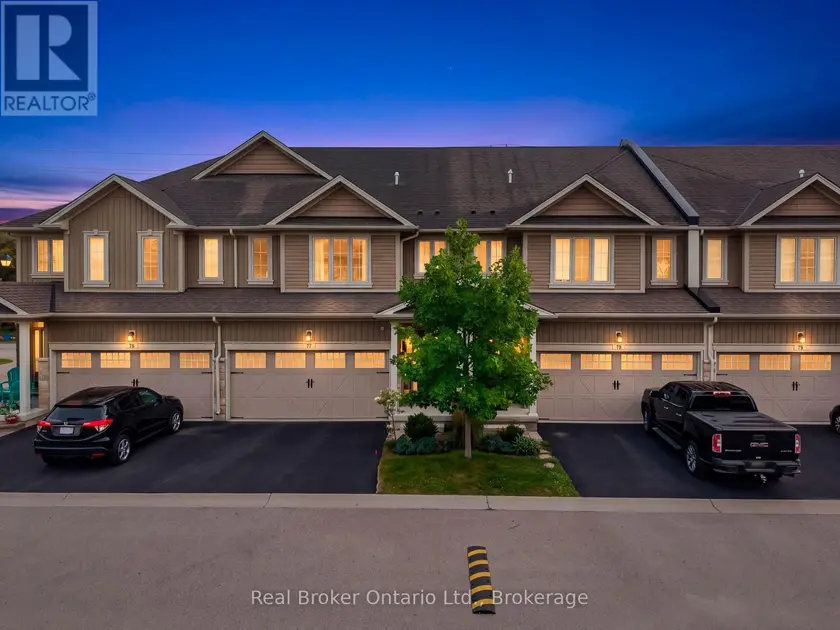 Townhouse at 77 - 80 WILLOW STREET, Brant