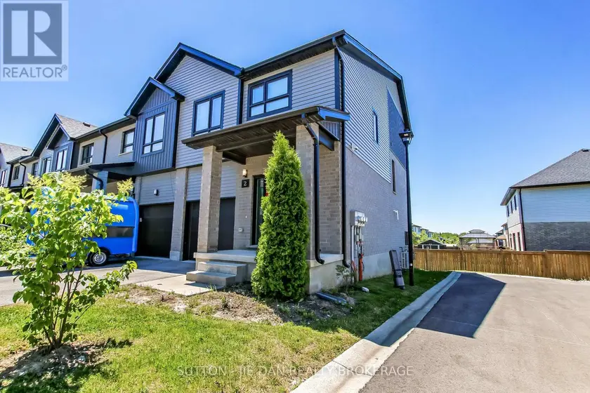 Townhouse at 2 - 819 KLEINBURG DRIVE, London North