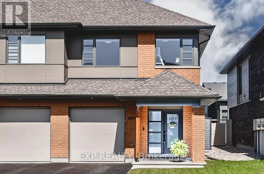Townhouse at 1077 LUNAR GLOW CRESCENT, Ottawa