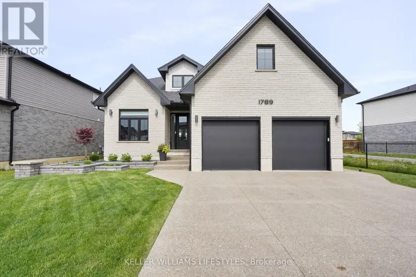 Detached at 1789 APPLEROCK AVENUE, London North