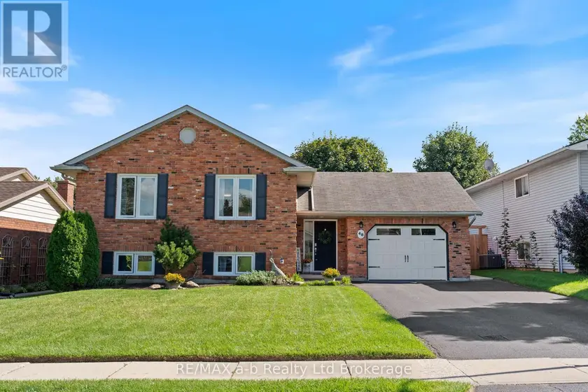 Detached at 48 DENRICH AVENUE, Tillsonburg