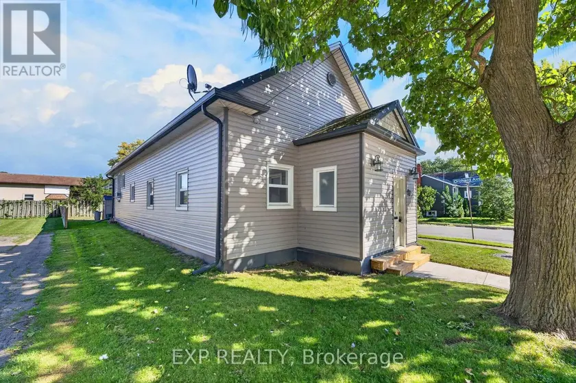 Multiplex at 97 DEERE STREET, Welland