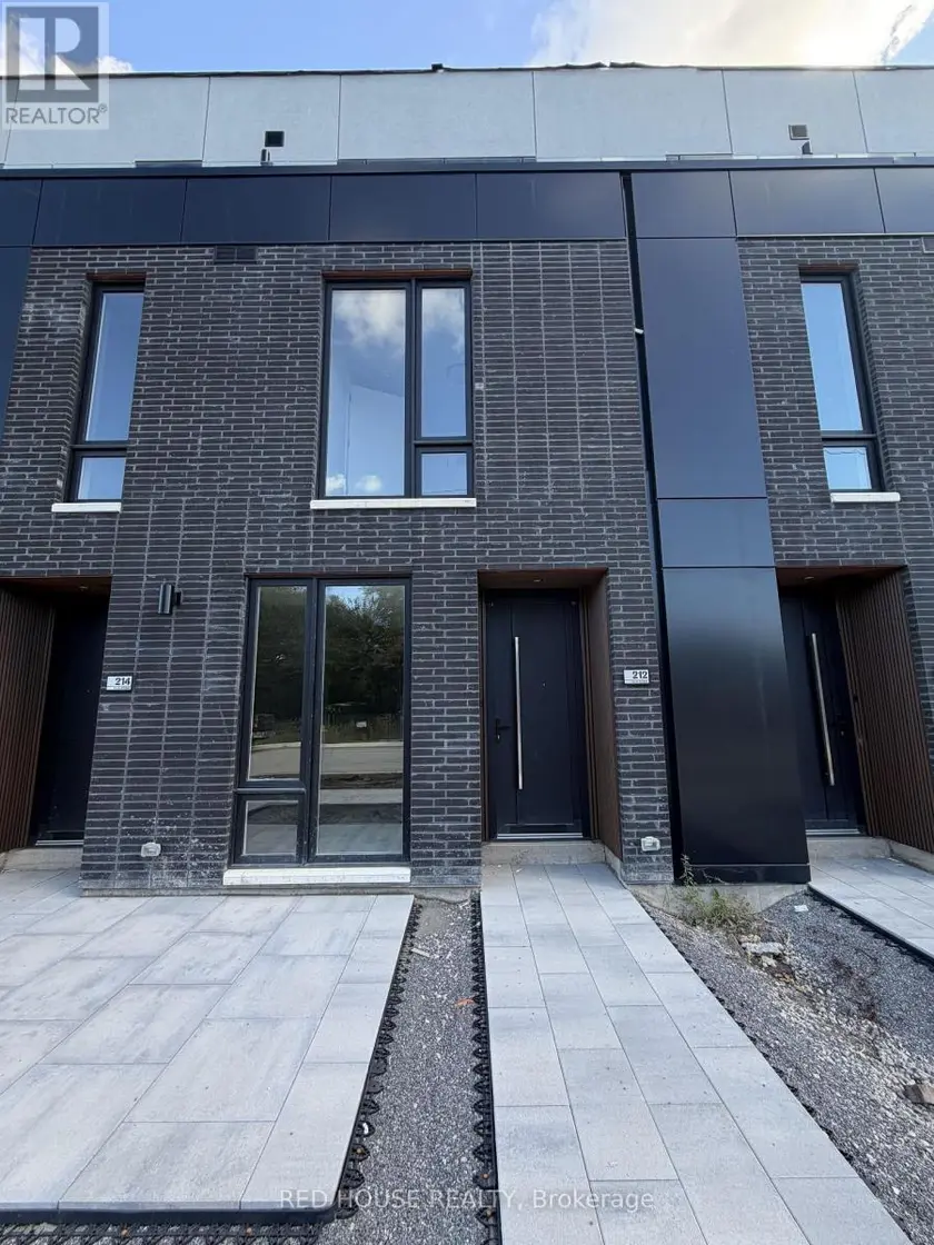 Townhouse at 212 ELLIS AVENUE, St. Catharines