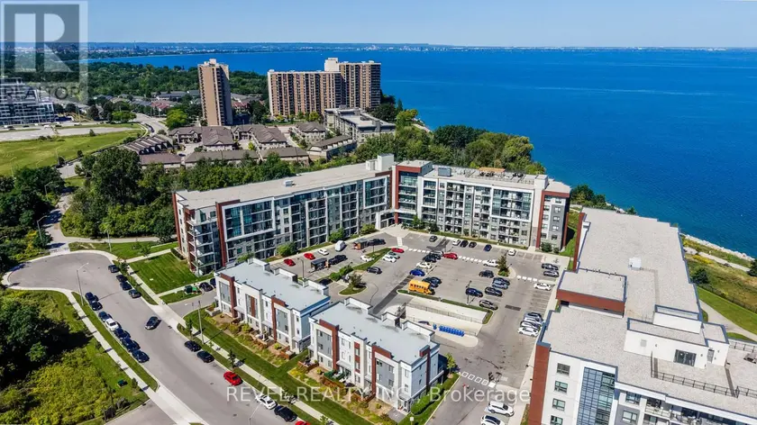 Apartment at 235 - 125 SHOREVIEW PLACE, Hamilton
