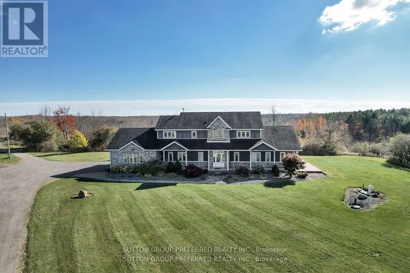 Detached at 32439 WALNUT LINE, Dutton/Dunwich