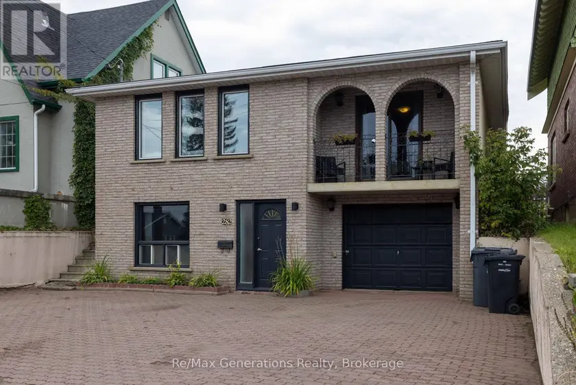 Detached at 282 ALGOMA STREET N, Thunder Bay