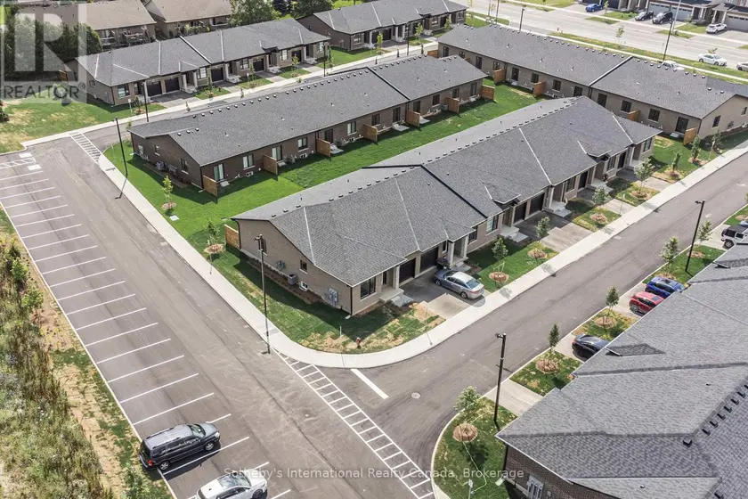Townhouse at 24 - 550 GREY STREET, Brantford