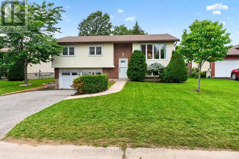 Detached at 925 KENSHAW STREET, Kingston