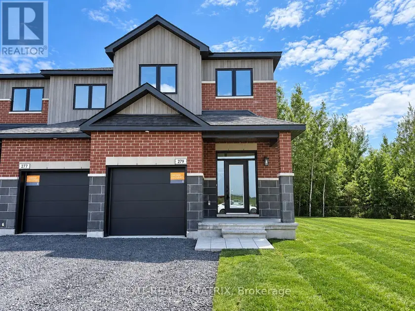 Townhouse at 279 LABELLE STREET, Russell
