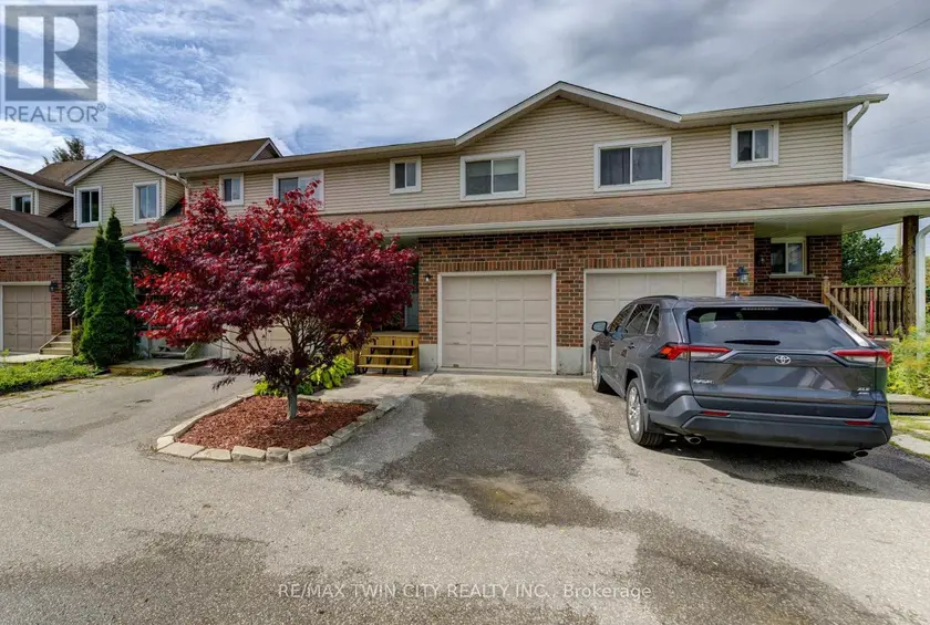 Townhouse at 4 - 360 CORNRIDGE PLACE, Waterloo