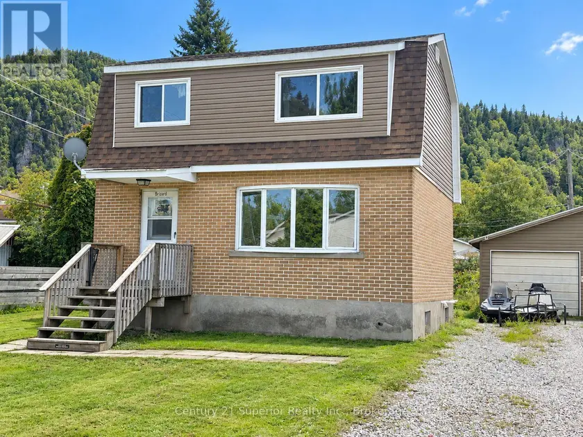 Detached at 7 ROUSE STREET, Red Rock