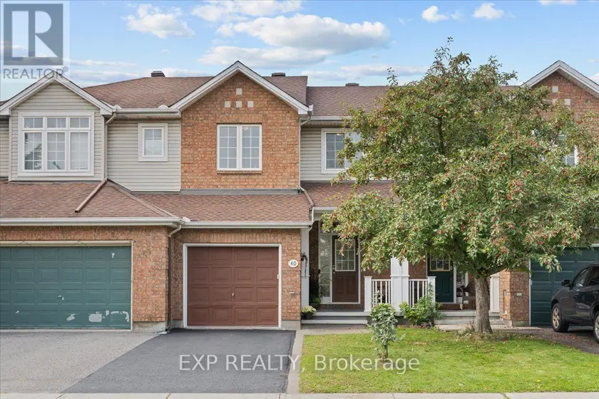 Townhouse at 40 BISHOPS MILLS WAY, Ottawa