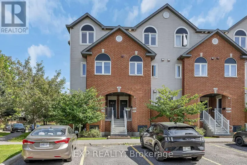 Townhouse at 295 - 29 JARDIN PRIVATE E, Ottawa
