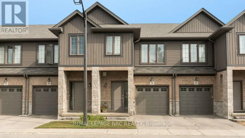 Townhouse at 15 - 377 GLANCASTER ROAD, Hamilton