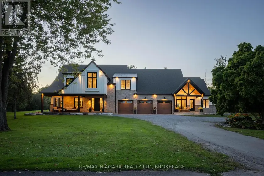 Detached at 10185 NIAGARA PARKWAY, Niagara Falls