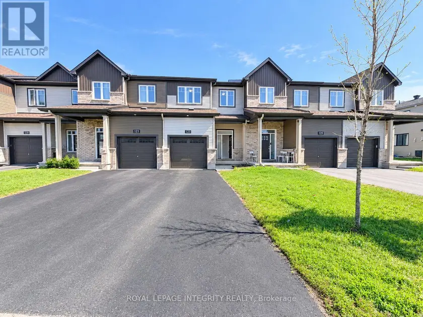 Townhouse at 123 CHAKRA STREET, Ottawa