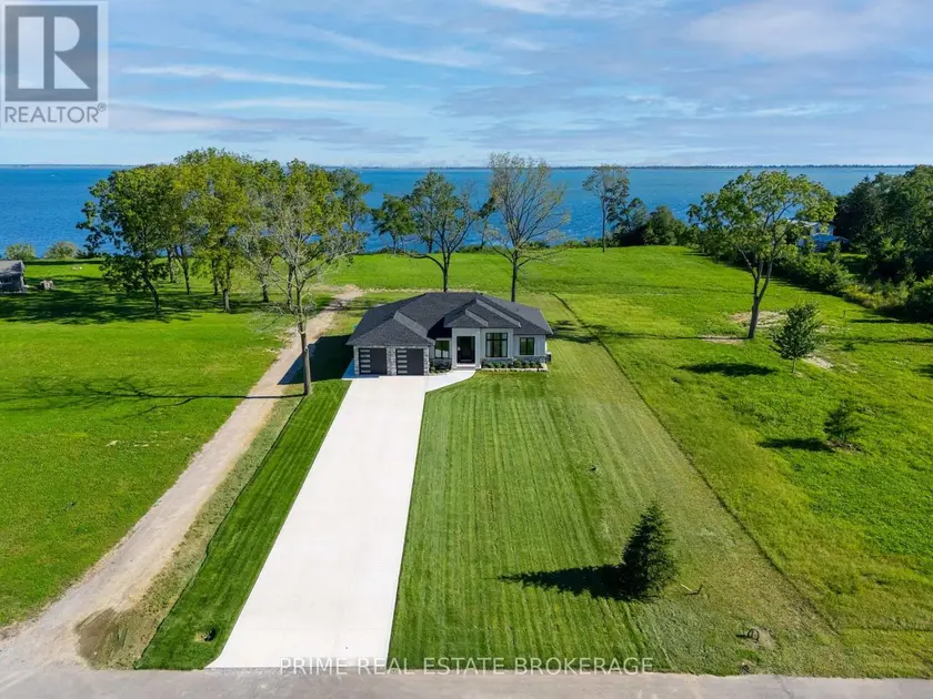 Detached at 9 BLACK WALNUT DRIVE, Norfolk