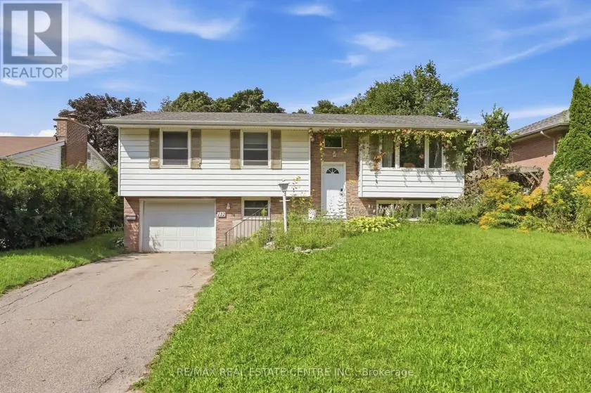Detached at 122 GREENBRIER DRIVE, Waterloo
