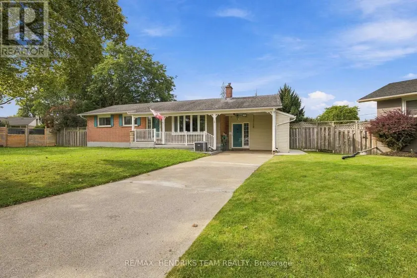 Detached at 6 GLENGROVE CIRCLE, St. Catharines