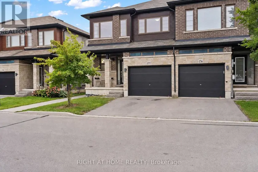 Townhouse at 177 - 30 TIMES SQUARE BOULEVARD, Hamilton