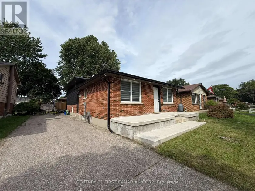 Detached at 6 NICHOLAS CRESCENT, London South