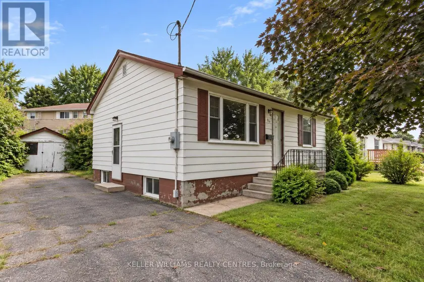 Detached at 80 LYNDHURST STREET, Brantford