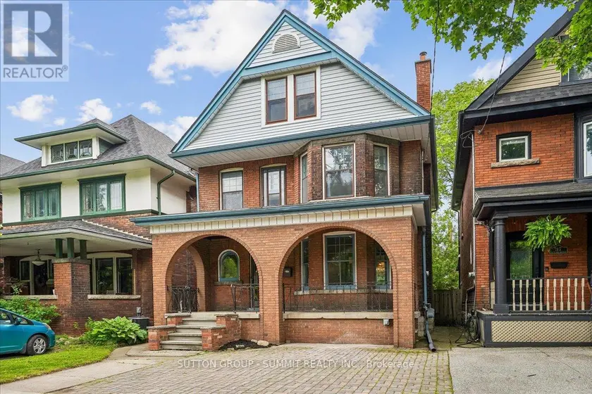 Detached at 33 SAINT CLAIR AVENUE, Hamilton