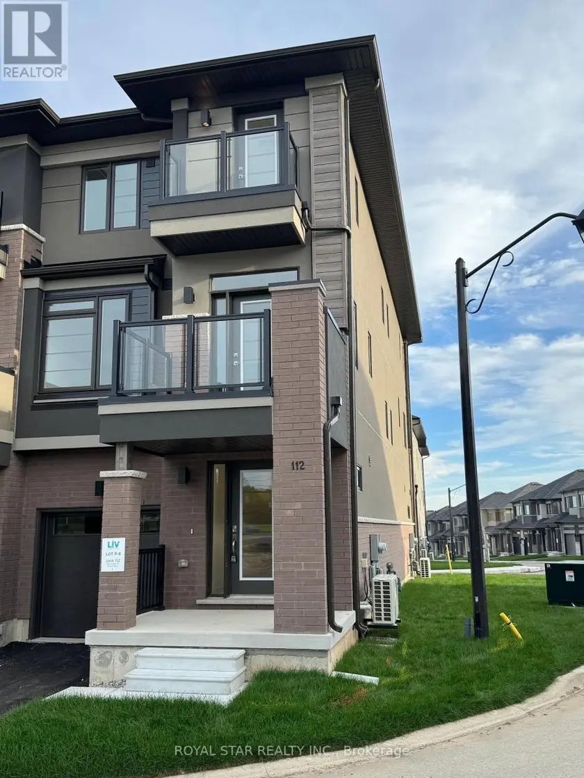 Townhouse at 660 COLBORNE STREET, Brantford