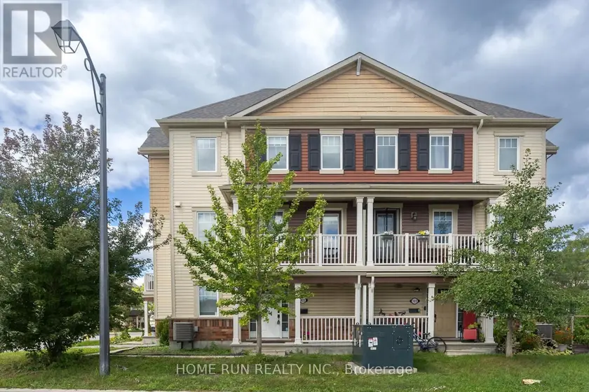 Townhouse at 822 MALOJA WAY, Ottawa