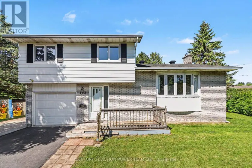 Detached at 303 HOYLAKE CRESCENT, Ottawa