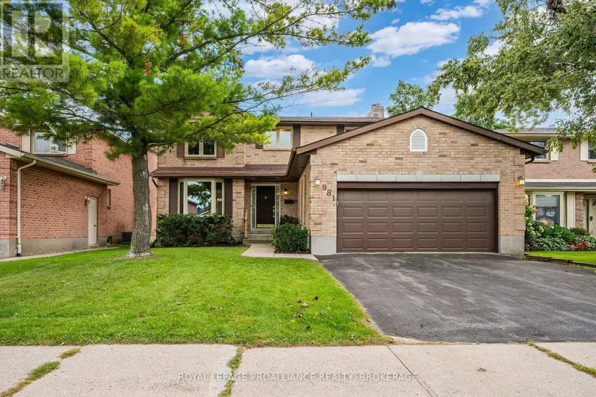 Detached at 981 EDINBOROUGH CRESCENT, Kingston