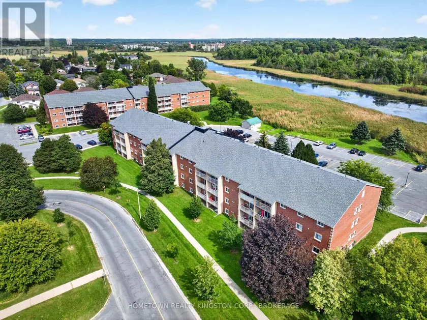 Apartment at 201 - 566 ARMSTRONG ROAD, Kingston