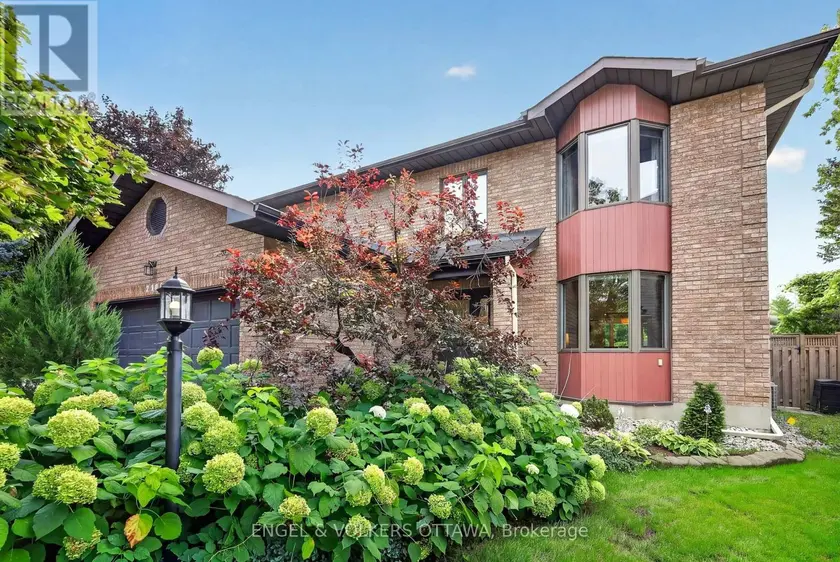 Detached at 2106 LAMIRA STREET, Ottawa