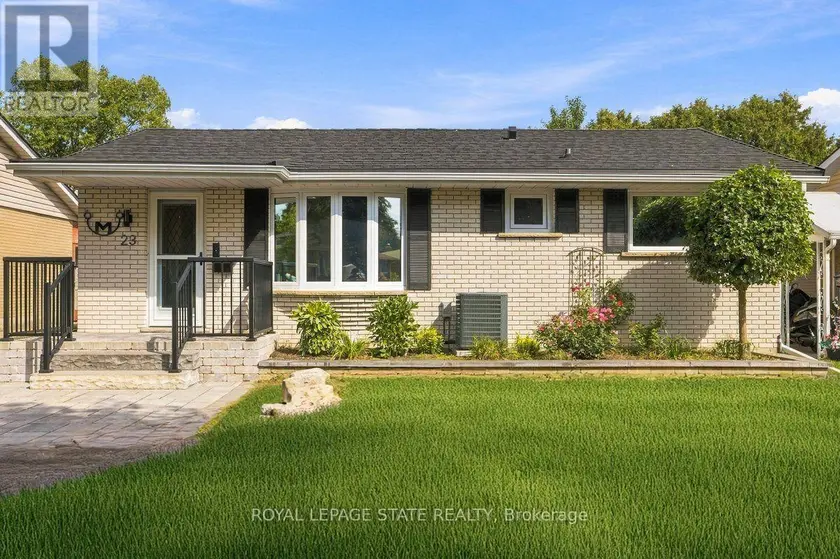 Detached at 23 ALLANTON BOULEVARD, Brantford