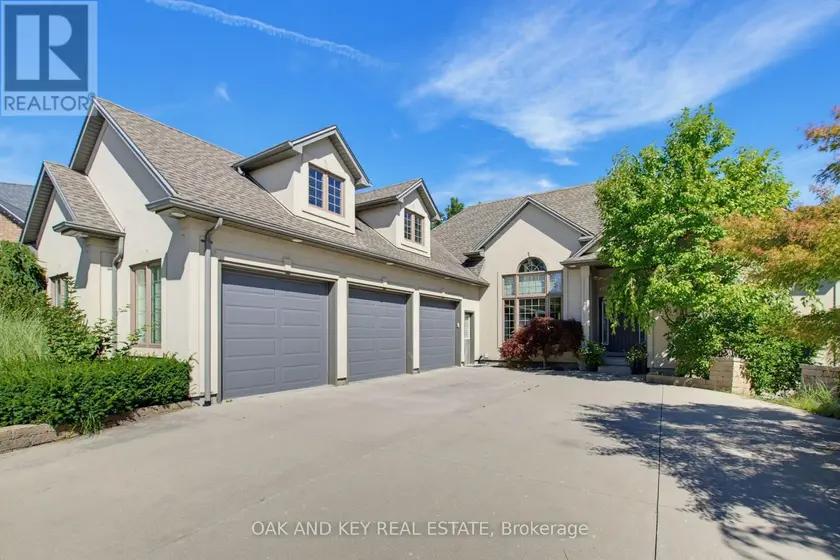 Detached at 3301 MCLAUCHLAN COURT, London South